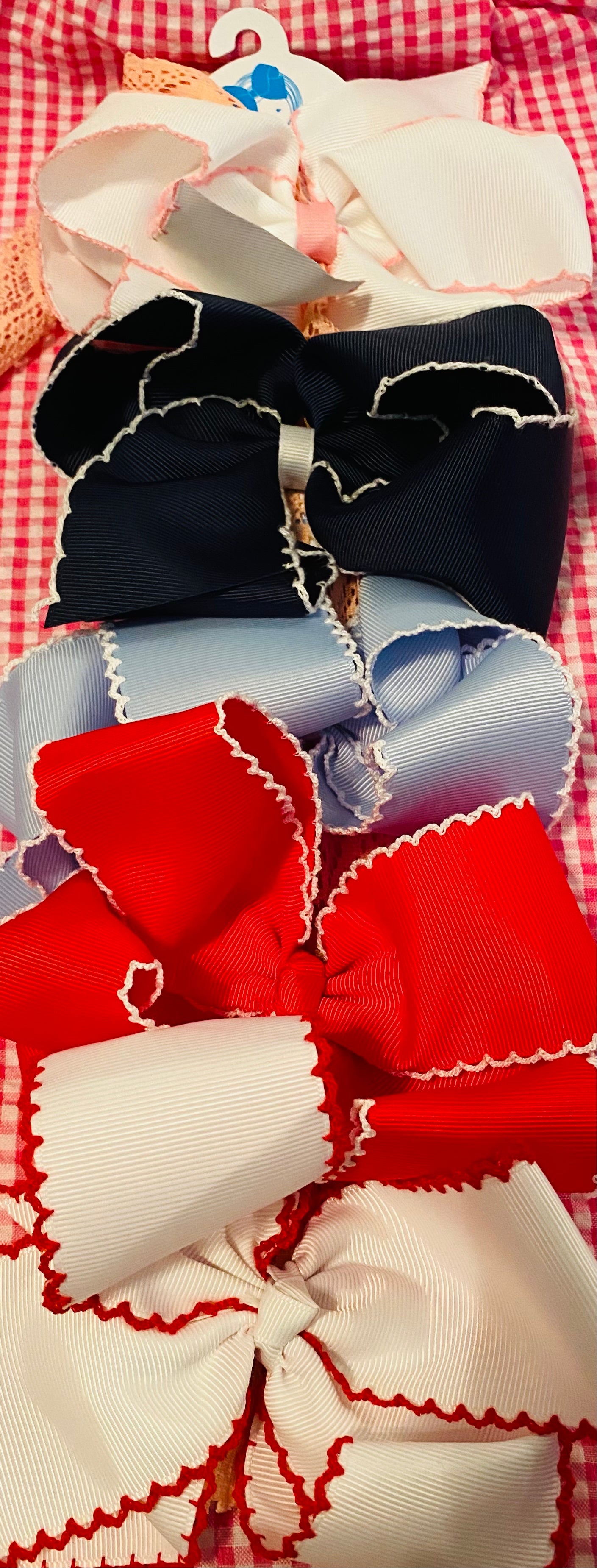 Trimmed Bows - 6 Inch - Non Slip