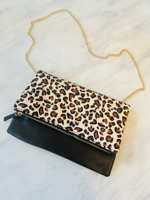 Crossbody Clutch (Also Comes with Double Zipper and Chain)